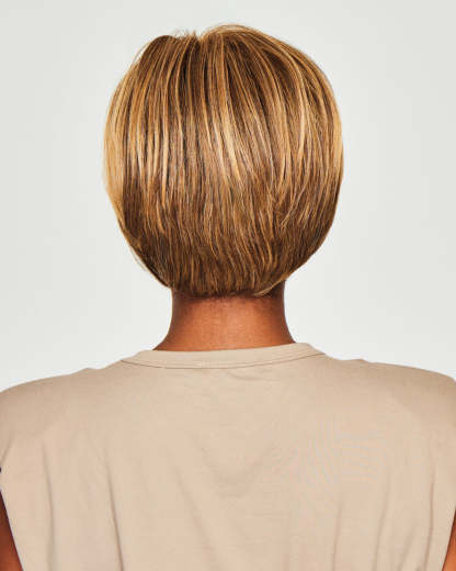 Women's Wig: Premium Short Pixie-Cut Wig—Short-Length Hairpiece for Middle-Aged and Senior Women. A Natural-Looking, Layered Short Wig with Bangs, Ideal for Daily Wear (Specially Designed for Older Women).