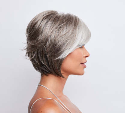 Women's Wig: Premium Short Pixie-Cut Wig—Short-Length Hairpiece for Middle-Aged and Senior Women. A Natural-Looking, Layered Short Wig with Bangs, Ideal for Daily Wear (Specially Designed for Older Women).