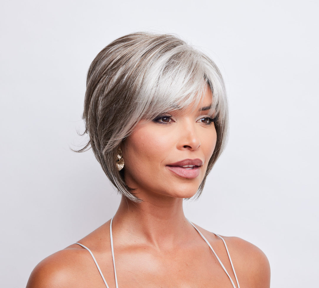 Women's Wig: Premium Short Pixie-Cut Wig—Short-Length Hairpiece for Middle-Aged and Senior Women. A Natural-Looking, Layered Short Wig with Bangs, Ideal for Daily Wear (Specially Designed for Older Women).