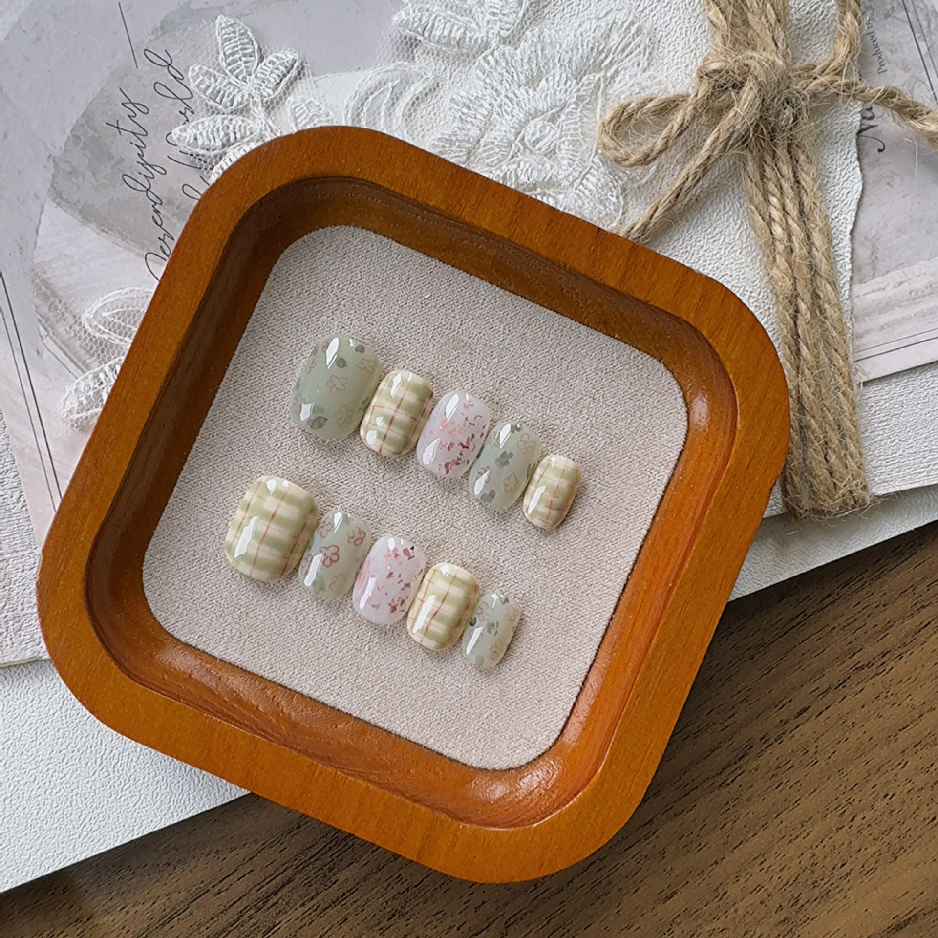 Handmade 3D Press-On Nails – Sculpted Almond Faux Nails for Every Style, All Genders Welcome