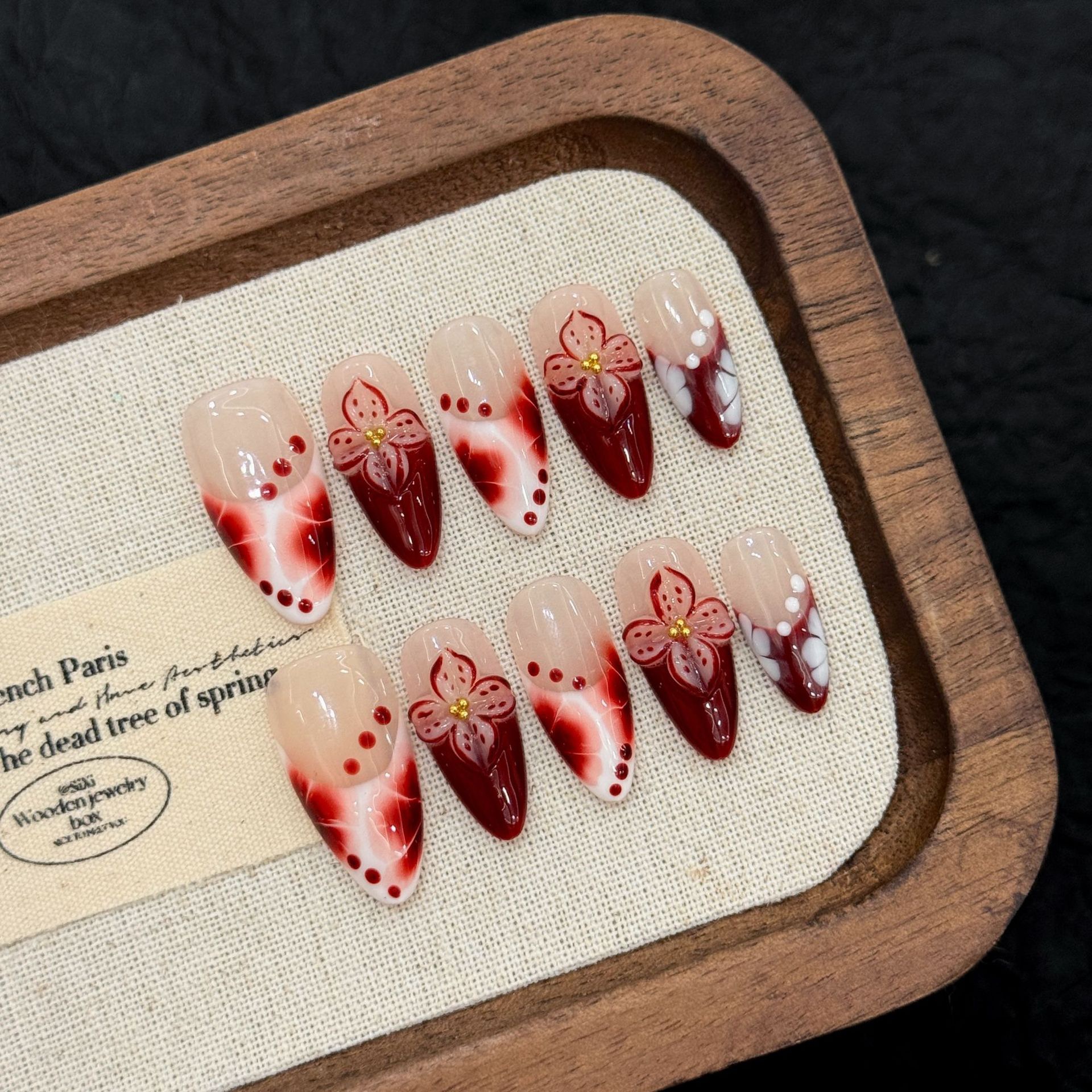 Handmade 3D Press-On Nails: Western-Style Sculpted Almond-Shaped Faux Nails
