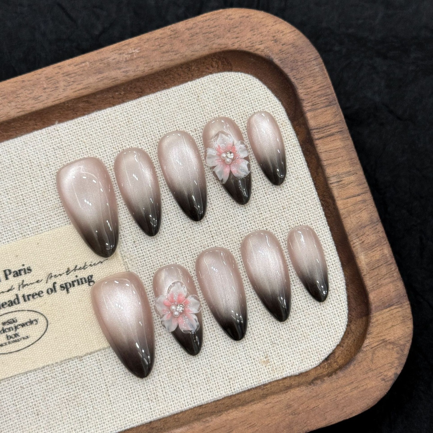 Handmade 3D Press-On Nails: Western-Style Sculpted Almond-Shaped Faux Nails