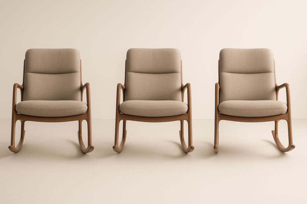 Set di 3 sedie a dondolo in tessuto con struttura in legno