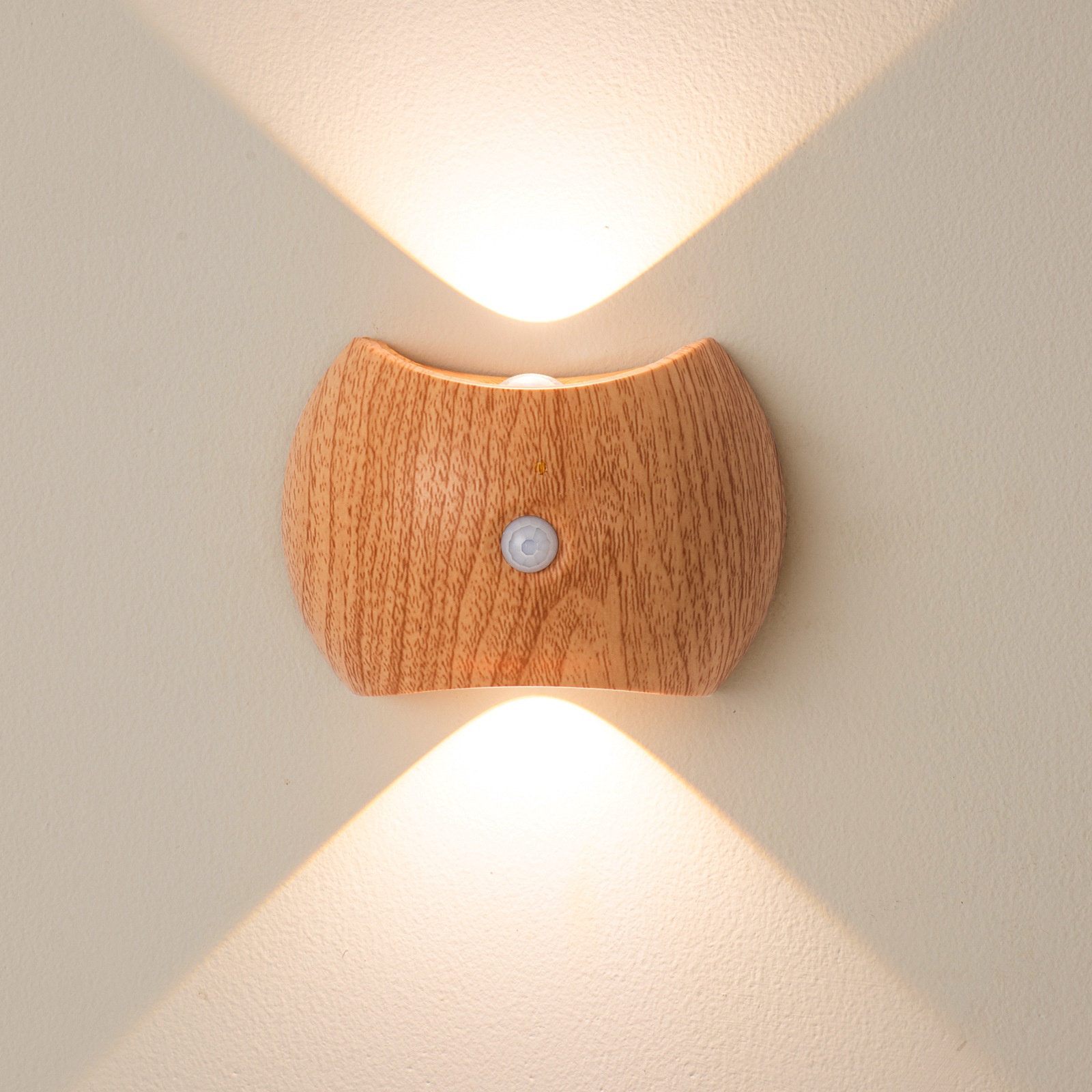 Kleine Wandlampe ohne Bohren