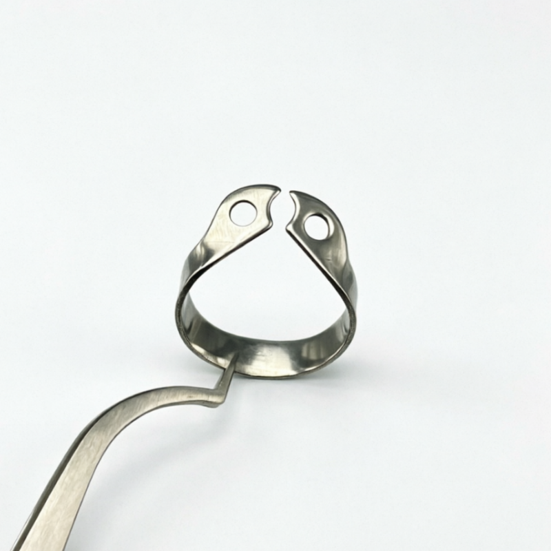 B4 Dental Rubber Dam Clamp Stainless Steel Anterior Teeth Retainer for Pediatric Dentistry