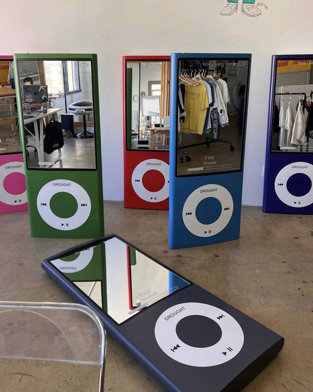 LUNARO iPOD MIRROR