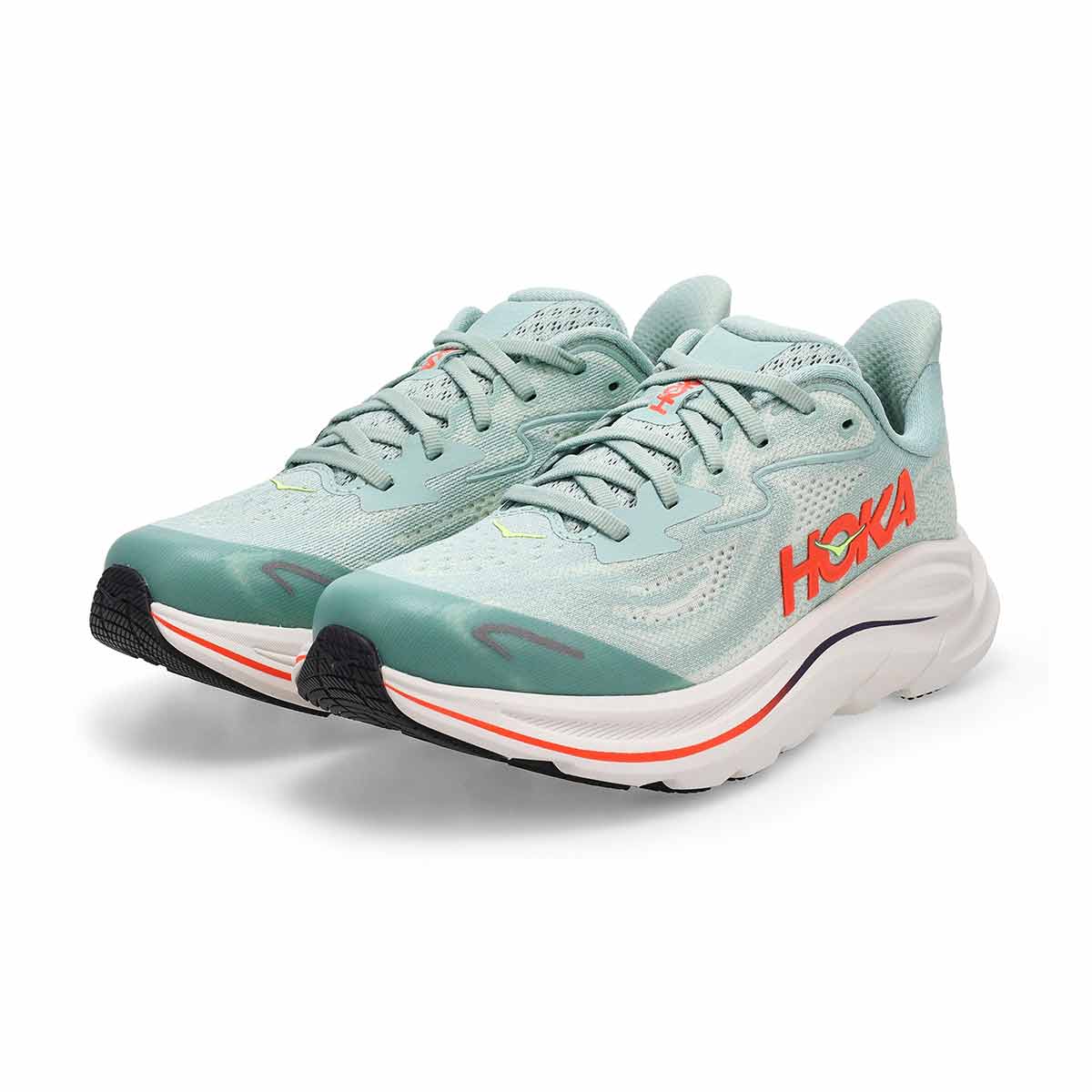 Clifton 10 Lace Up Performance Sneaker