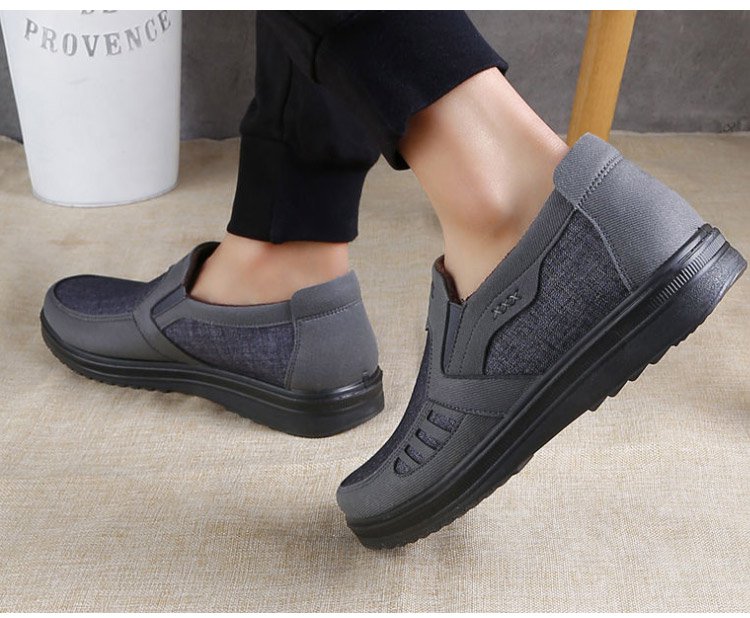 MEN'S EXTENDED WIDTH FOOT AND HEEL COMFORTABLE INSOLE NON-SLIP SNEAKERS-burnzay