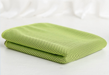 Cooling Ice Towel (Neck-Wrap Style) — Ideal for Sports, Running, Jogging, Fitness, and Cooling Down