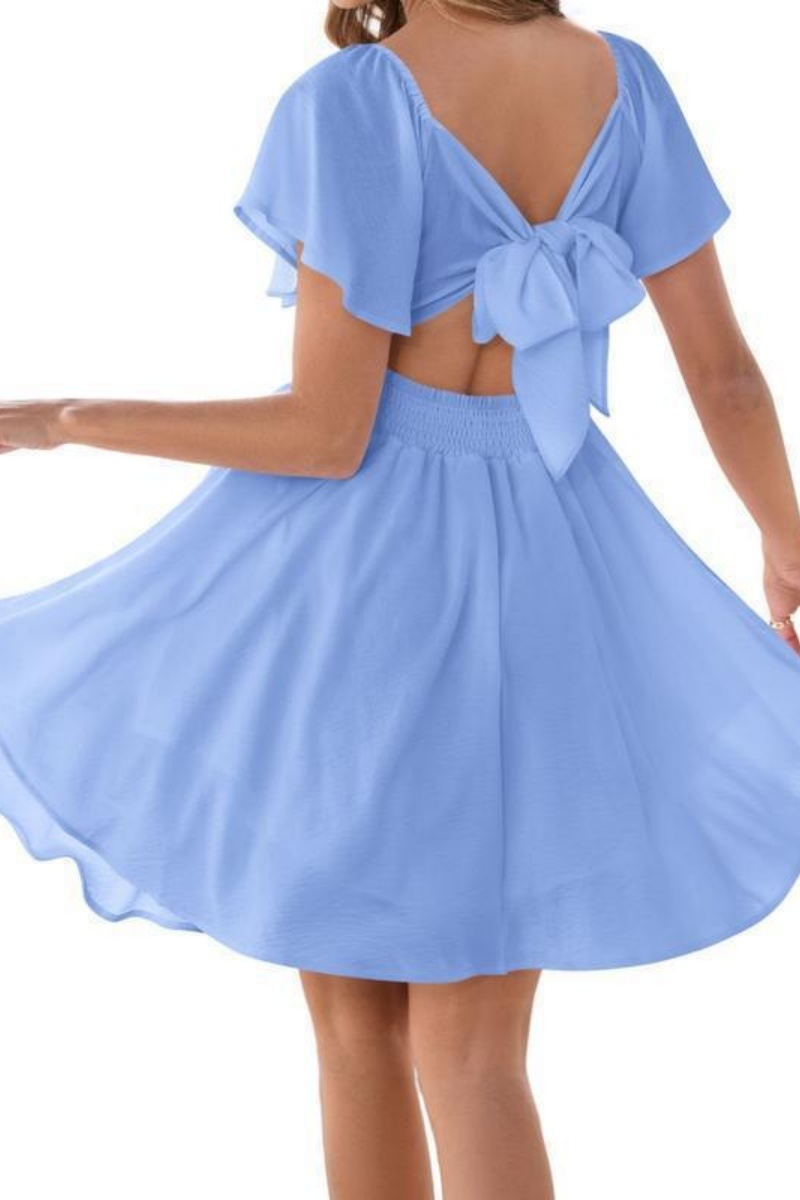 Women's summer short-sleeved high-waisted dress with a sweetheart neckline and a bow at the back a resort dress.