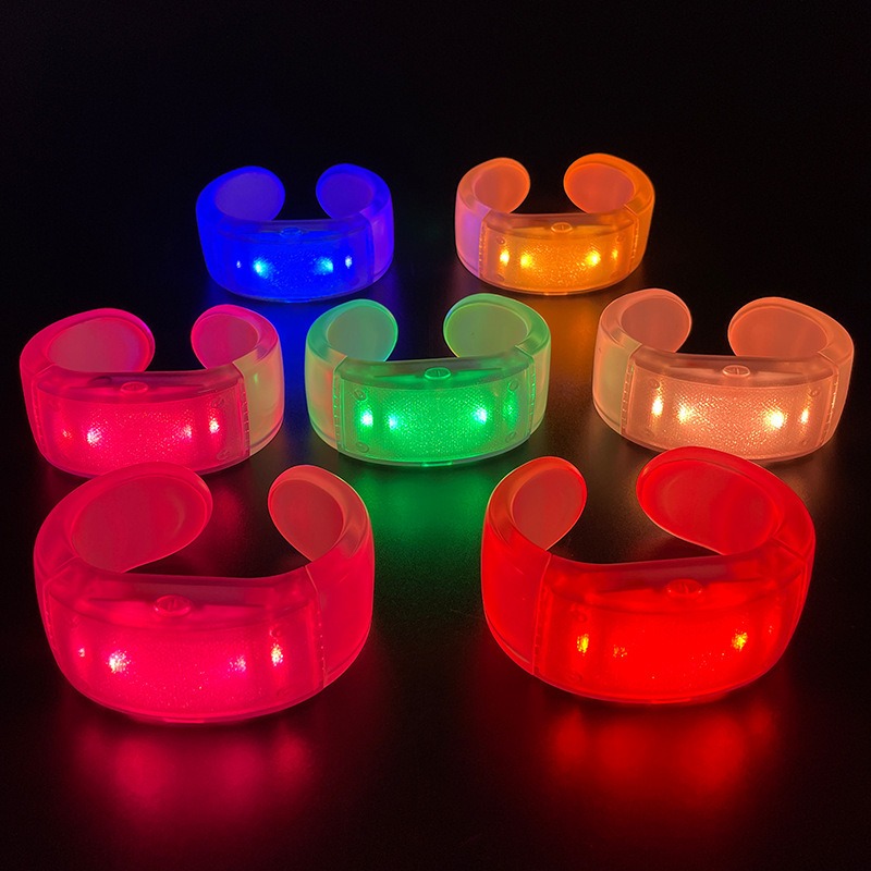 Rechargeable Led Wristband Reusable DMX Controlled LED Bracelet for Live Events