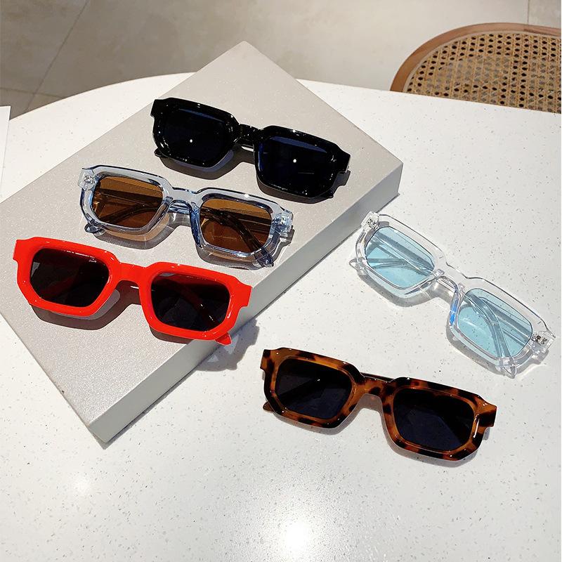 🕶️🔆 6er-Pack Vintage-Sonnenbrillen mit rechteckigem Rahmen für Damen und Herren mit UV400-Schutz