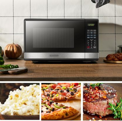 BLACK+DECKER EM720CB7 - Horno de microondas digital con puerta giratoria con botón pulsador, cerradura de seguridad infantil, 700 W, acero inoxidable, 0.7 pies cúbicos