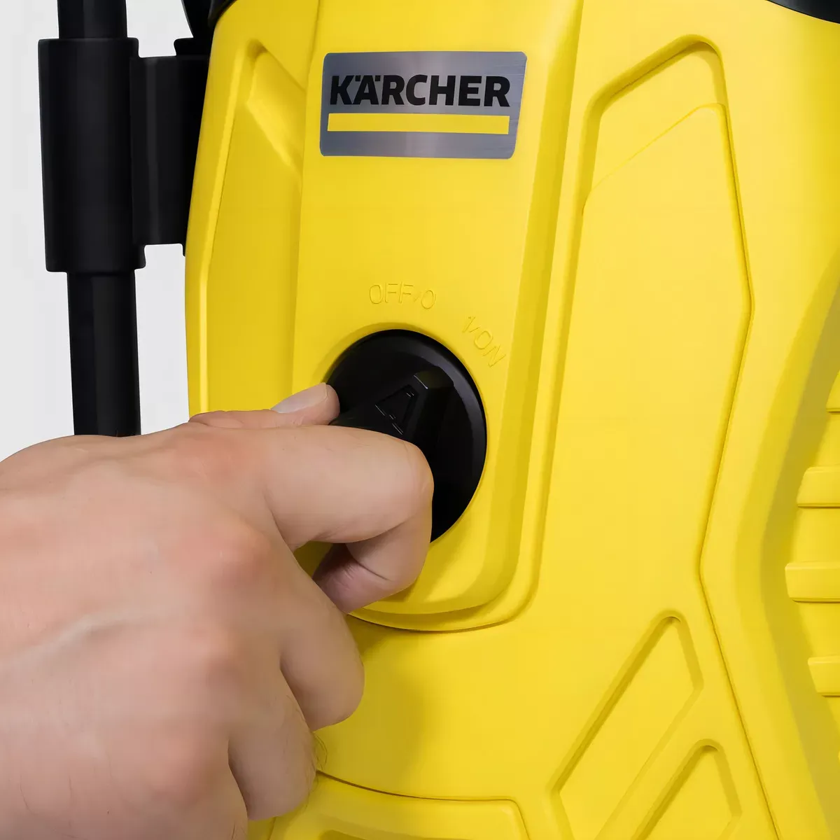 Lavadora de alta presión Kärcher Compacta amarilla y negra de 1200 W con 1500 psi de presión máxima de 110 V