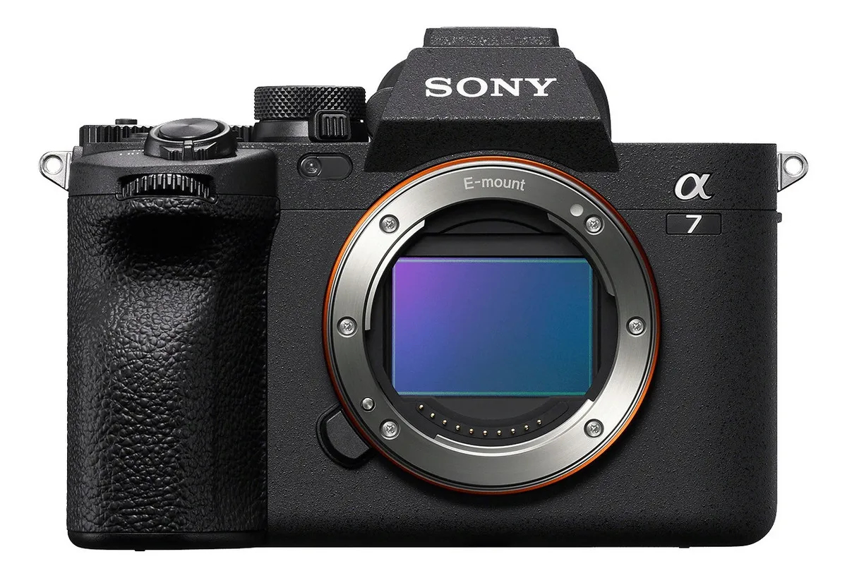 Cámara Full-frame Sony Alpha Kit A7 Iv + Lente 28-70mm Oss Color Negro