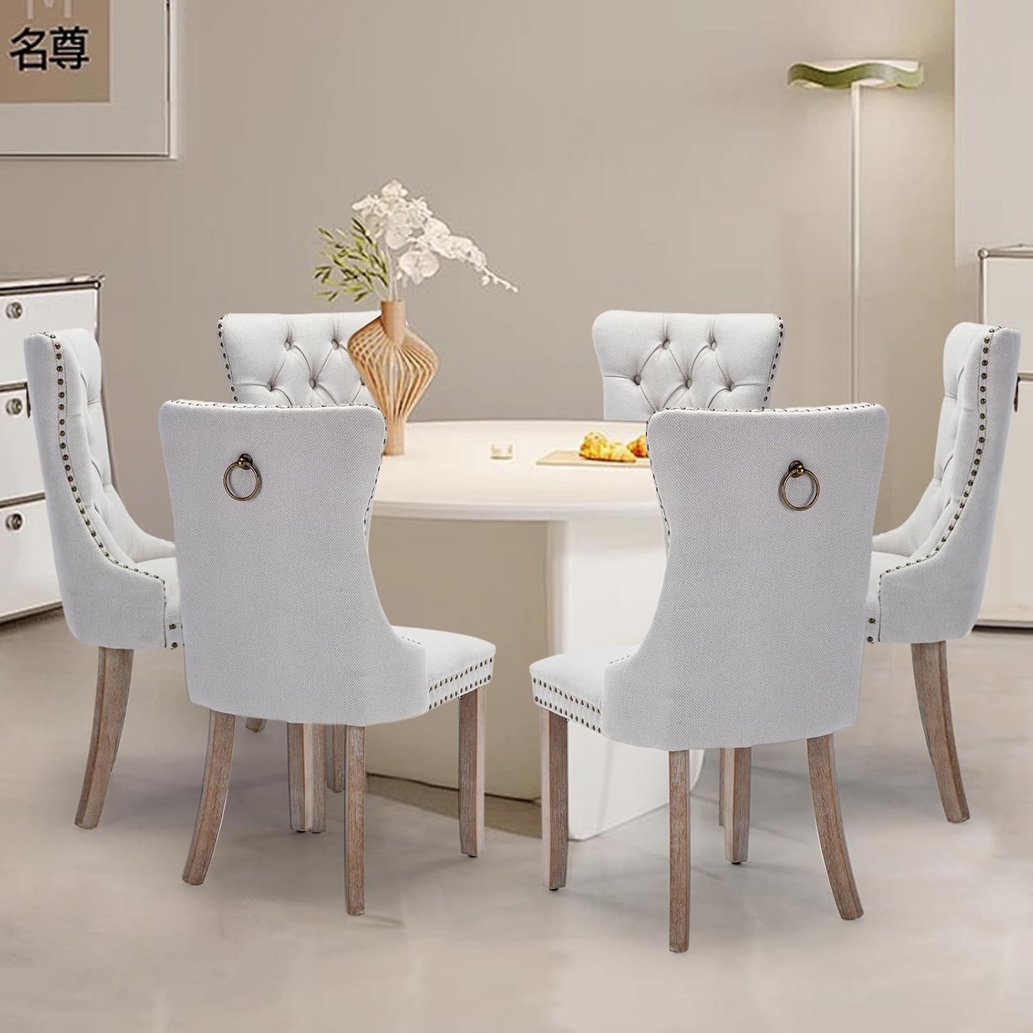 Juego de 6 sillas de comedor tapizadas de piel, estilo moderno, con ribete de cabeza de clavo y pata de madera, anillo de metal para comedor y sala de estar (blanco y negro, juego de 6)