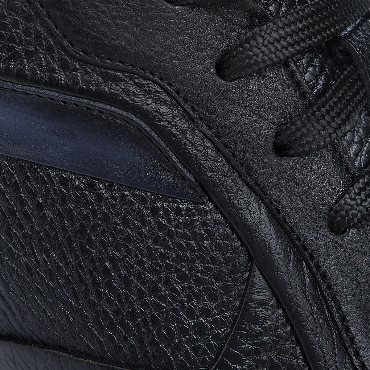 Tenis en piel genuina de venado para caballero