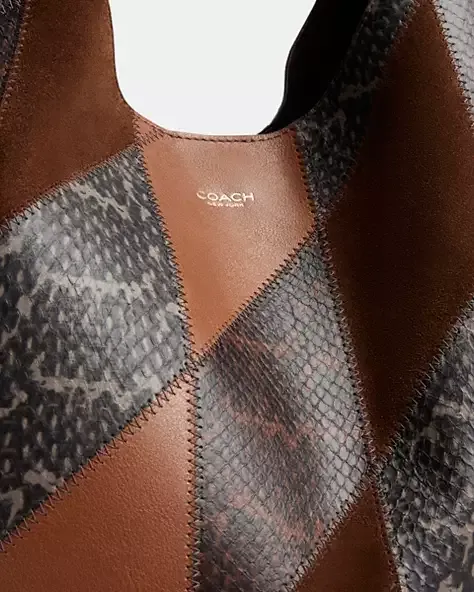 브루클린 숄더 백 39 위드 스네이크스킨 패치워크