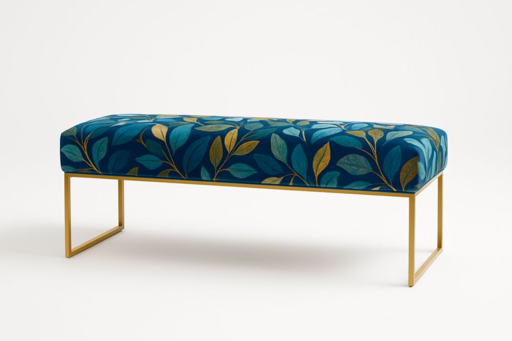 Panca fondo letto in tessuto con stampa foglie blu e struttura metallica dorata