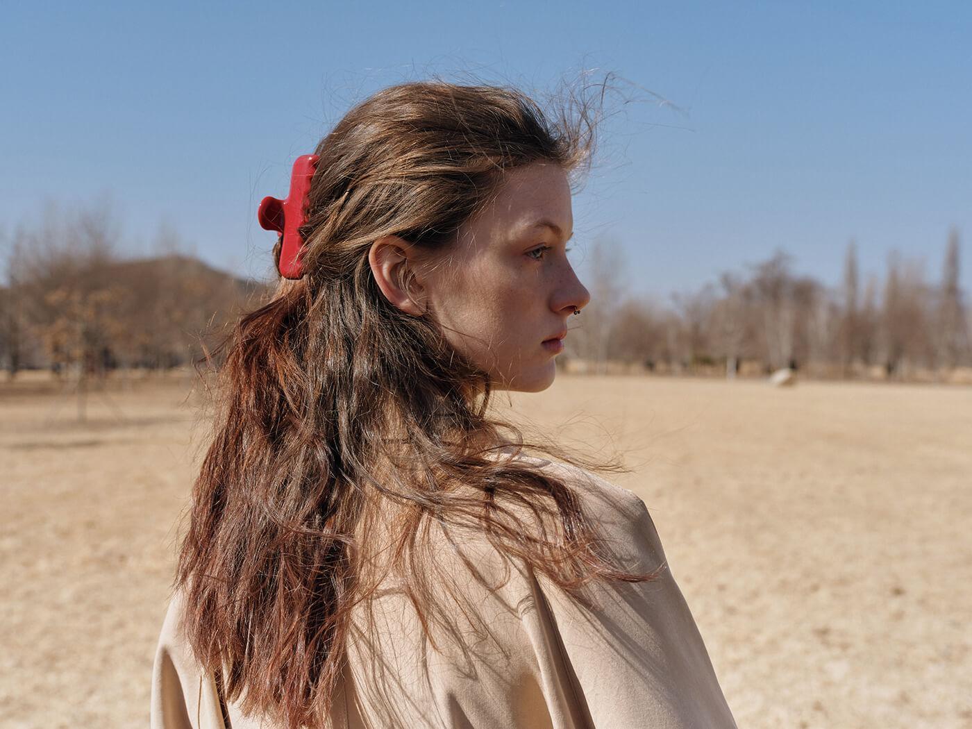 No. 4 Claw Clip Red Rosso bio-acetate go-to essentials undo hair claw big sale designer tortoise shell hair claw clip durable pink butterfly flat online wholesale hair pin hair accessories french barrettes for thick hair styles women. 