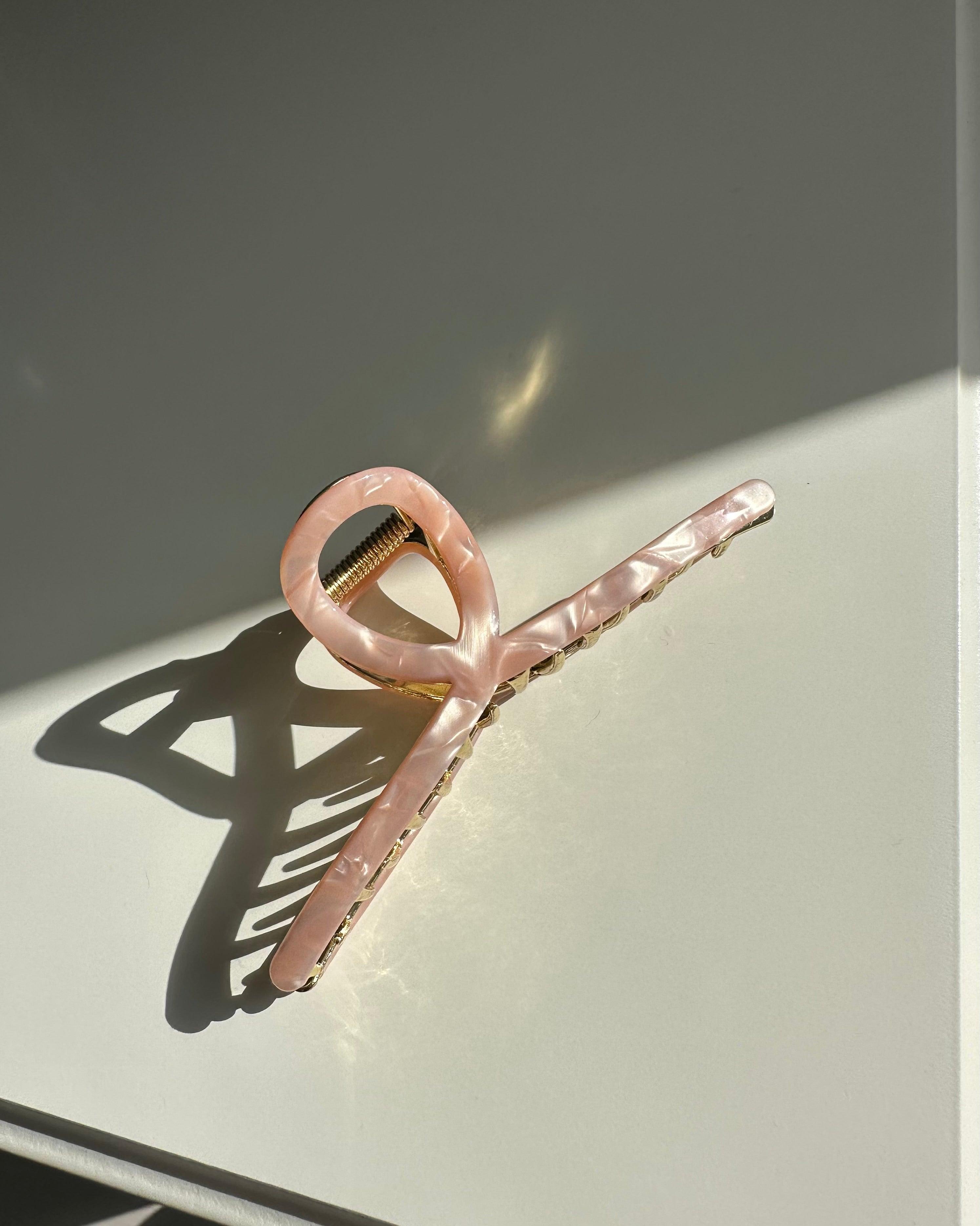 bio-acetate extra large octopus big sale designer tortoise shell hair claw clip durable pink butterfly flat online wholesale hair pin hair accessories french barrettes for thick hair styles women. 