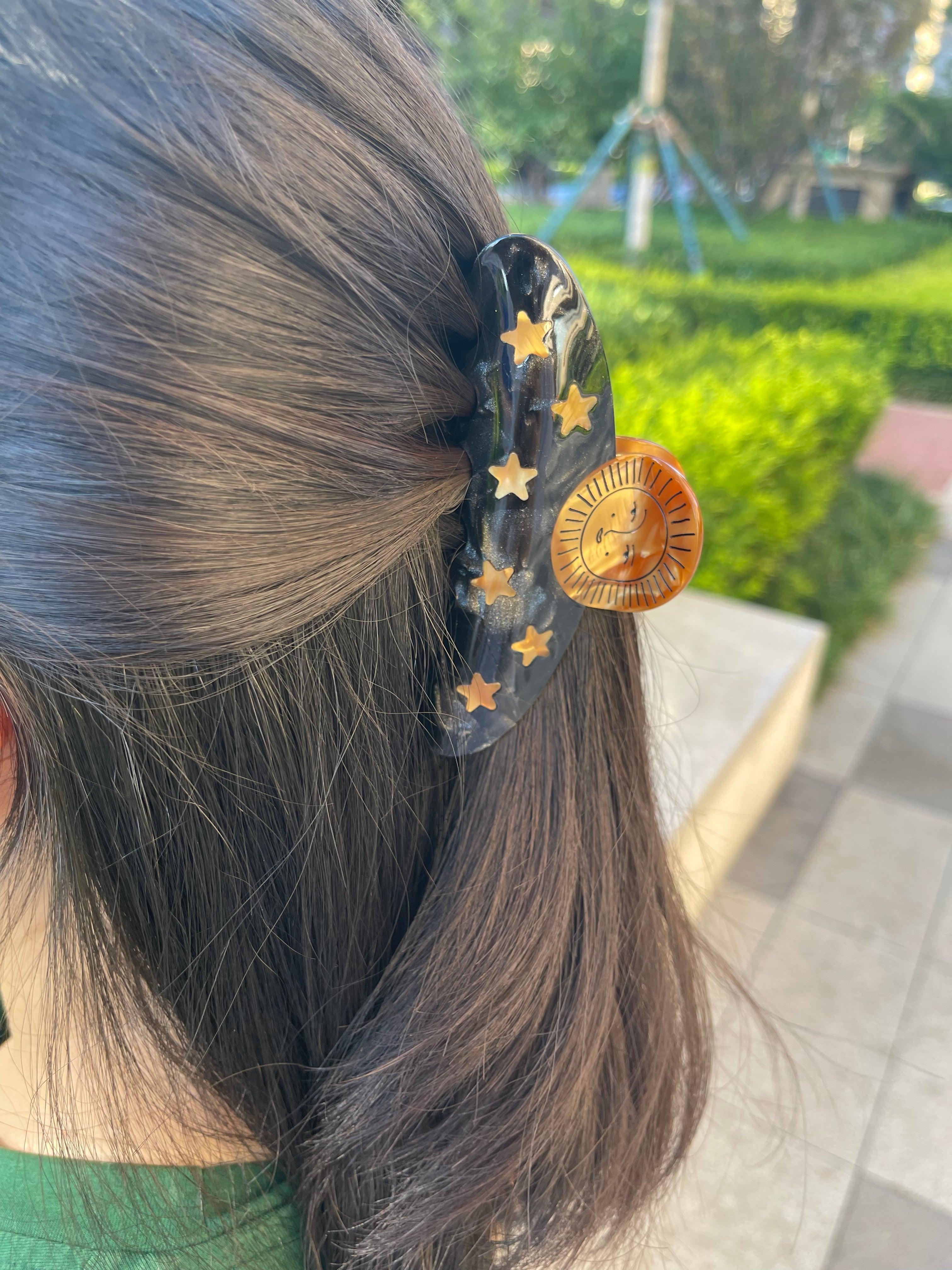 Sun and Stars Jennie inspired cute bio-acetate lightweight high quality winona irene big sale designer tortoise shell hair claw clip durable pink butterfly flat online wholesale hair pin hair accessories french barrettes for thick hair styles women.