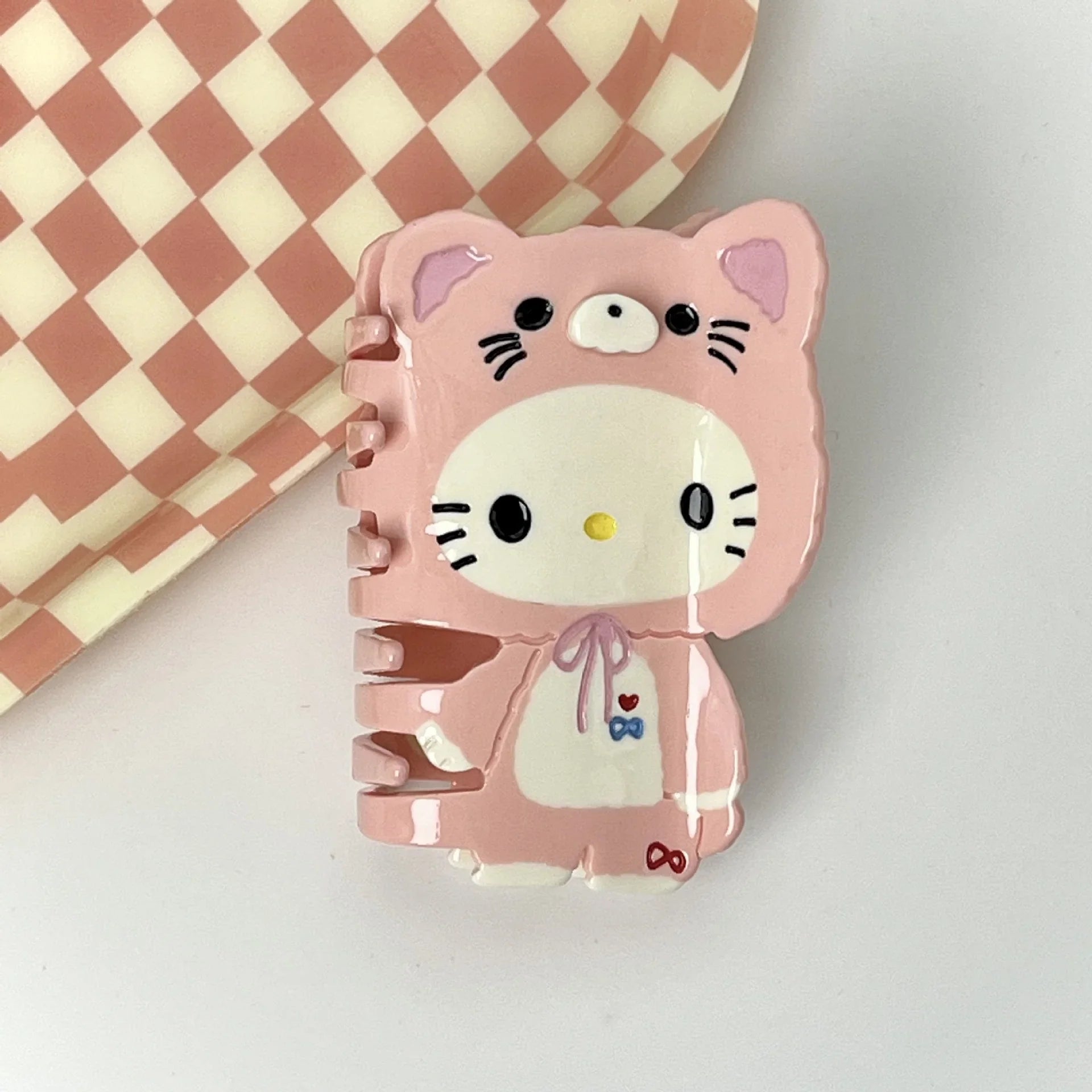 Kitty hair claw clip