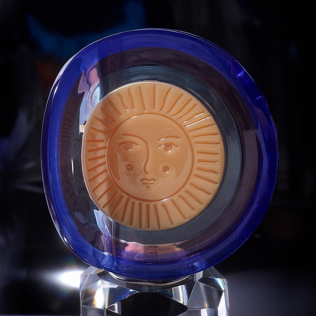 Aura face blue cute bio-acetate large winona irene hair claw clip sale. Easy-to-use,perfect for Office wear workouts Everyday Functional claw clips.