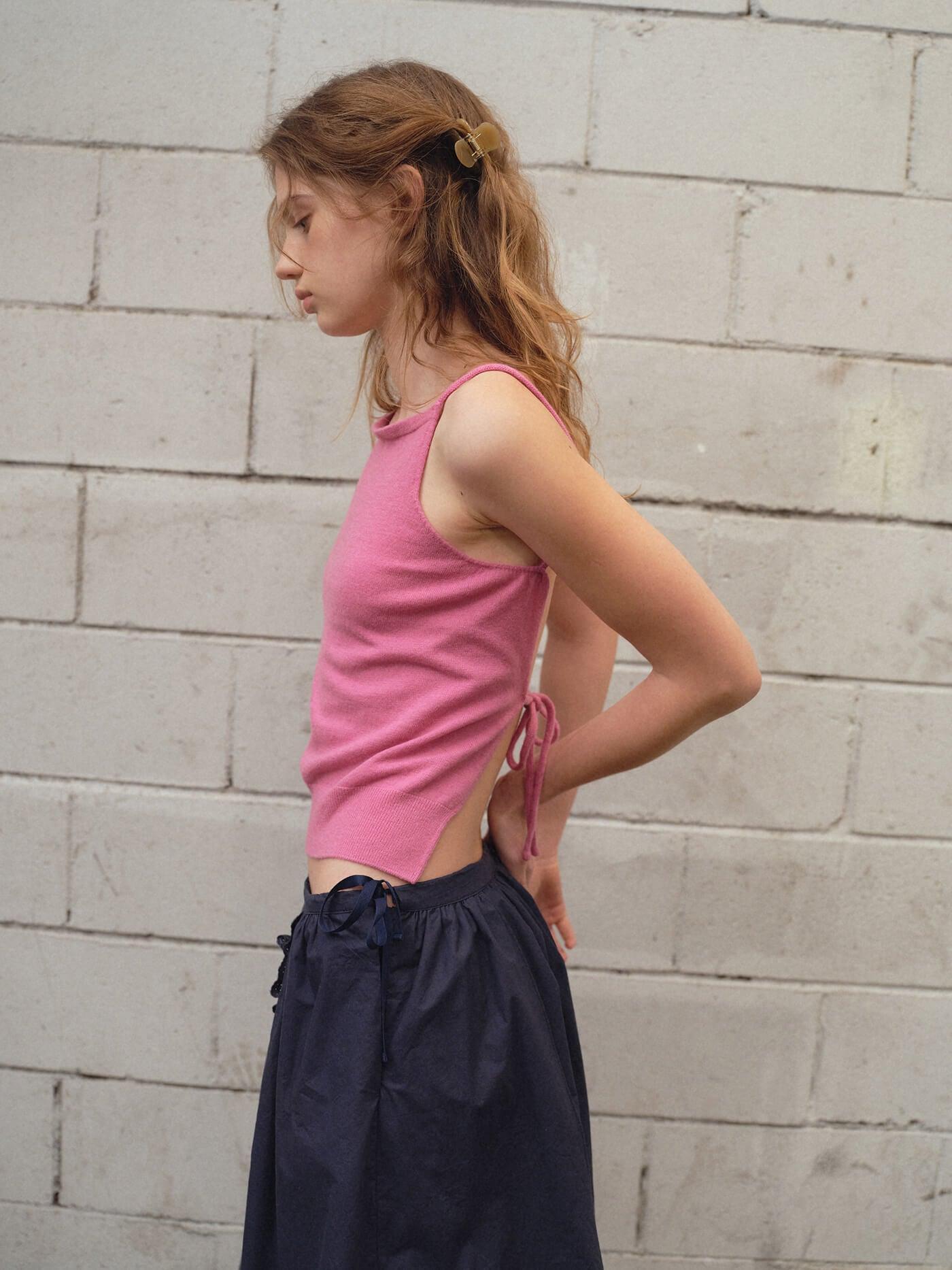 No. 2 Claw Clip Red Rosso bio-acetate go-to essentials undo hair claw big sale designer tortoise shell hair claw clip mid mini  accessory versatile for styling half-ups or full twists effortlessly. 