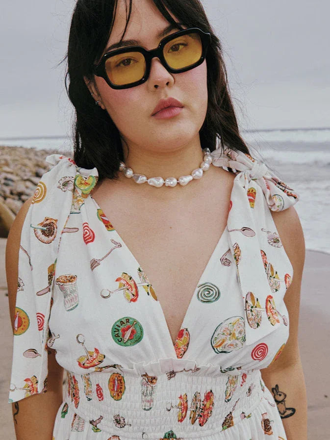 Chloe Baroque Holographic Pearl Wilma Pearl Necklace - bowsatelier