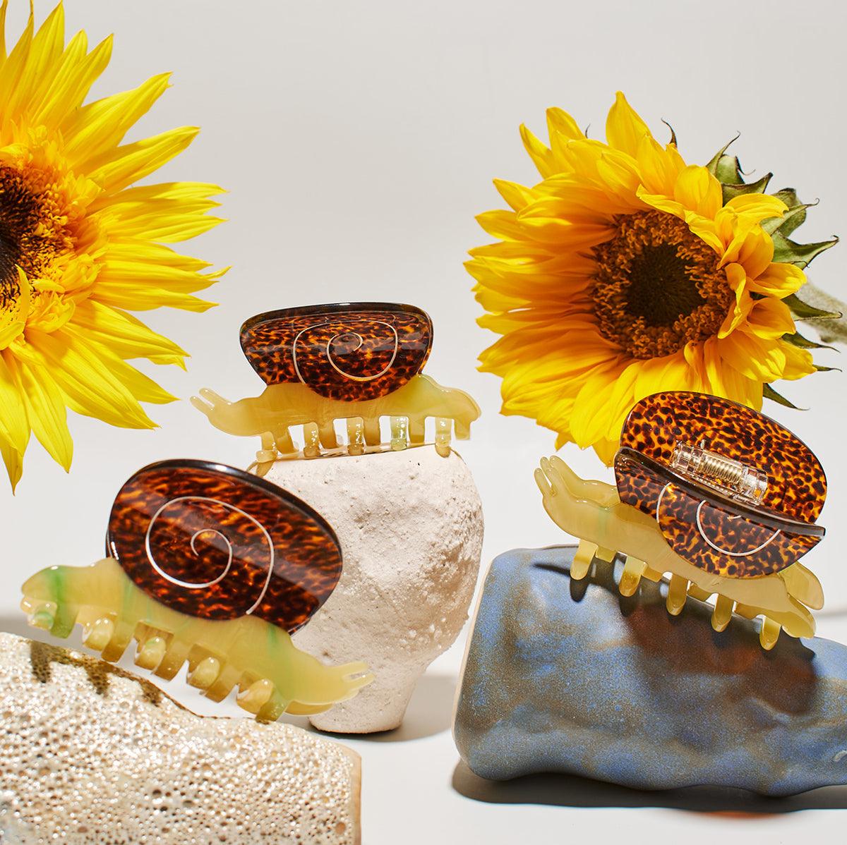 Snail cute bio-acetate lightweight high quality winona irene big sale designer tortoise shell hair claw clip durable pink butterfly flat online wholesale hair pin hair accessories french barrettes for thick hair styles women.