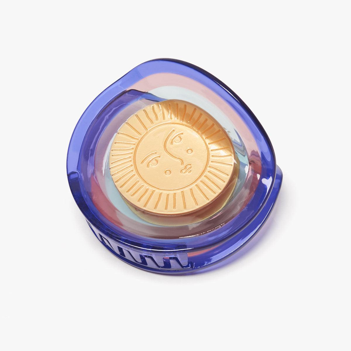 Aura face blue cute bio-acetate large winona irene hair claw clip sale. Easy-to-use,perfect for Office wear workouts Everyday Functional claw clips.