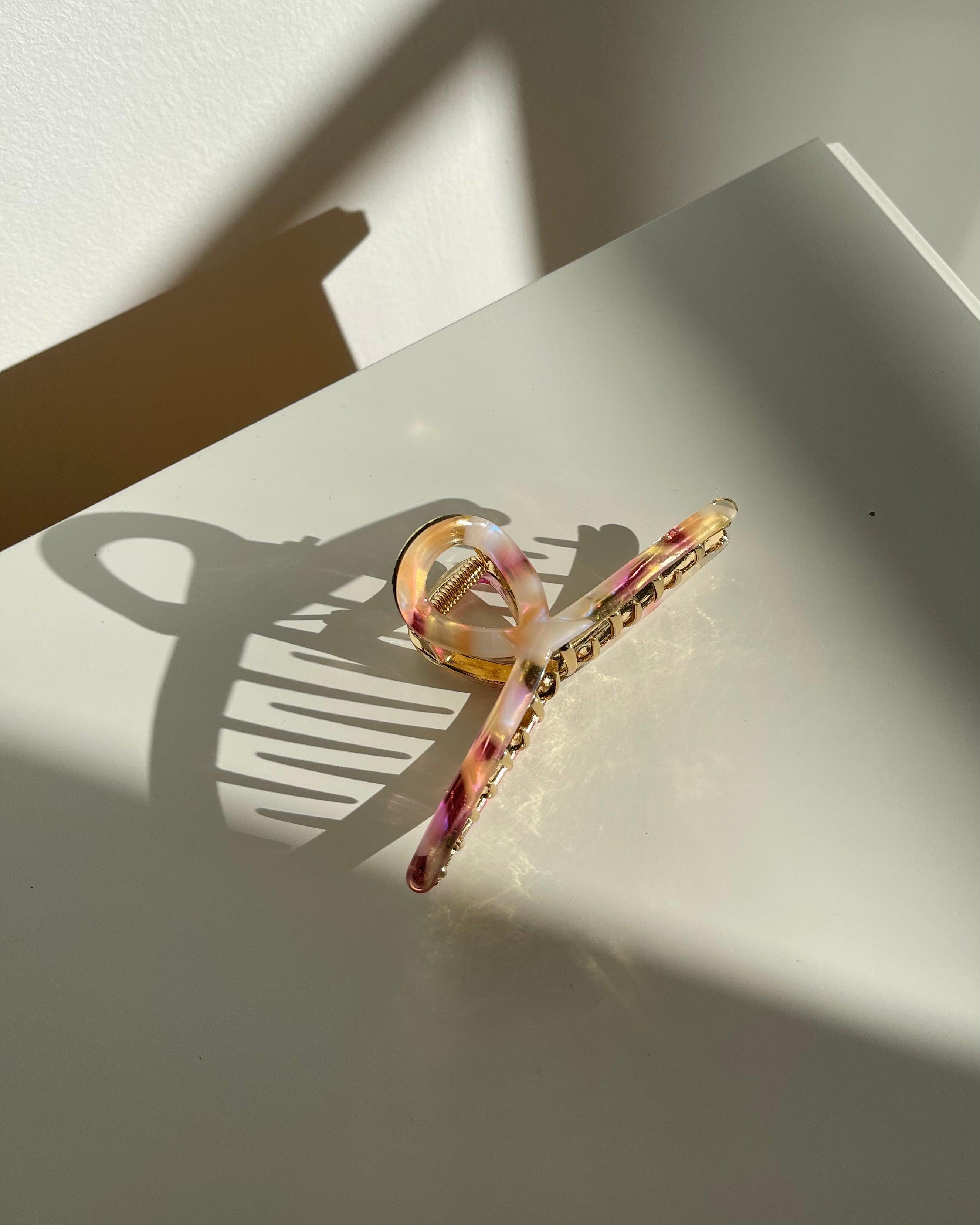 bio-acetate extra large octopus big sale designer tortoise shell hair claw clip durable pink butterfly flat online wholesale hair pin hair accessories french barrettes for thick hair styles women. 