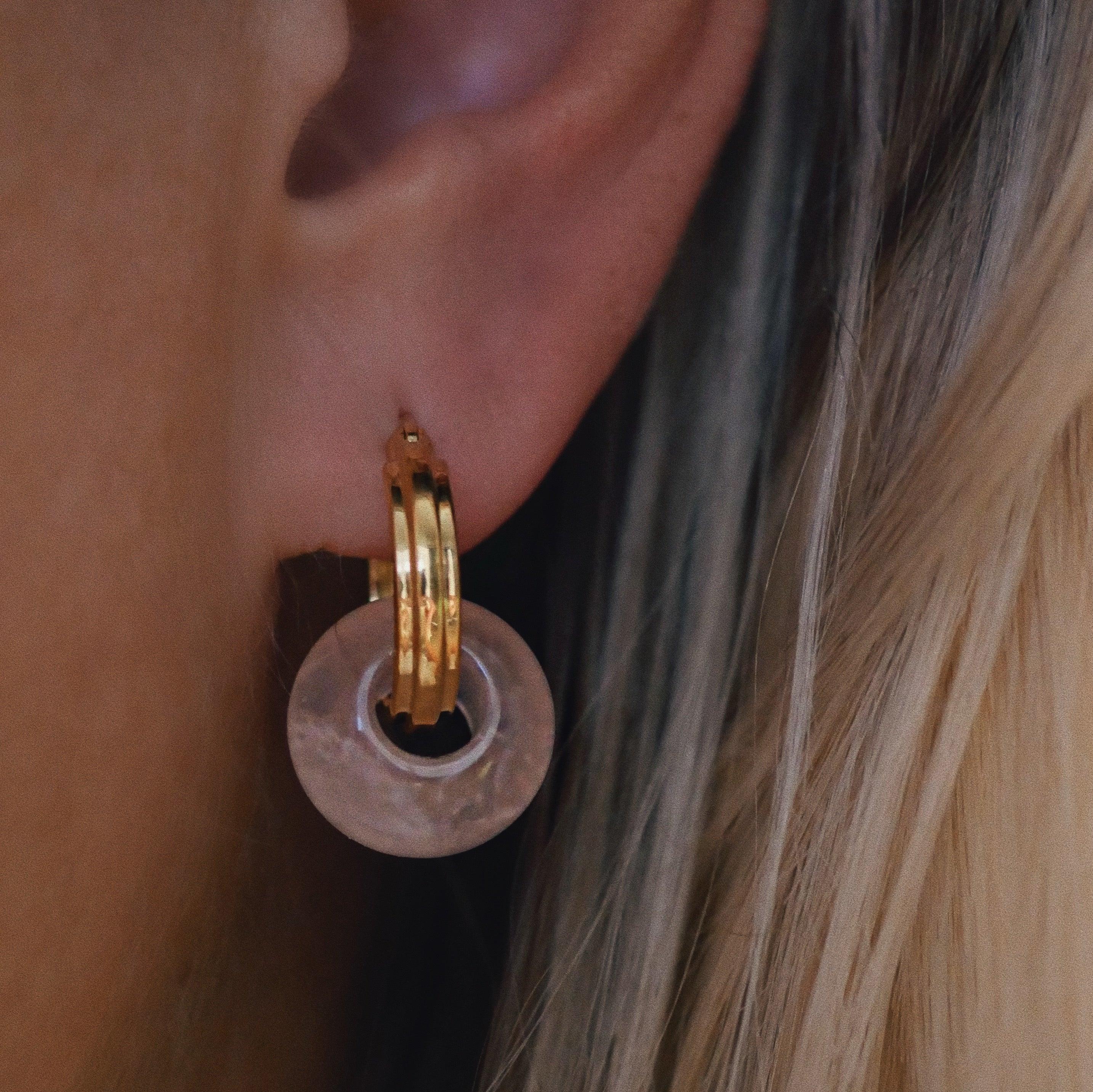 Chloe Rosie Rose Quartz Hoop Earrings - bowsatelier