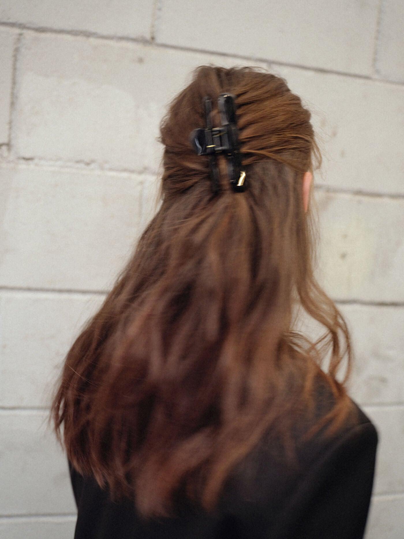 No. 4 Claw Clip Red Rosso bio-acetate go-to essentials undo hair claw big sale designer tortoise shell hair claw clip durable pink butterfly flat online wholesale hair pin hair accessories french barrettes for thick hair styles women. 