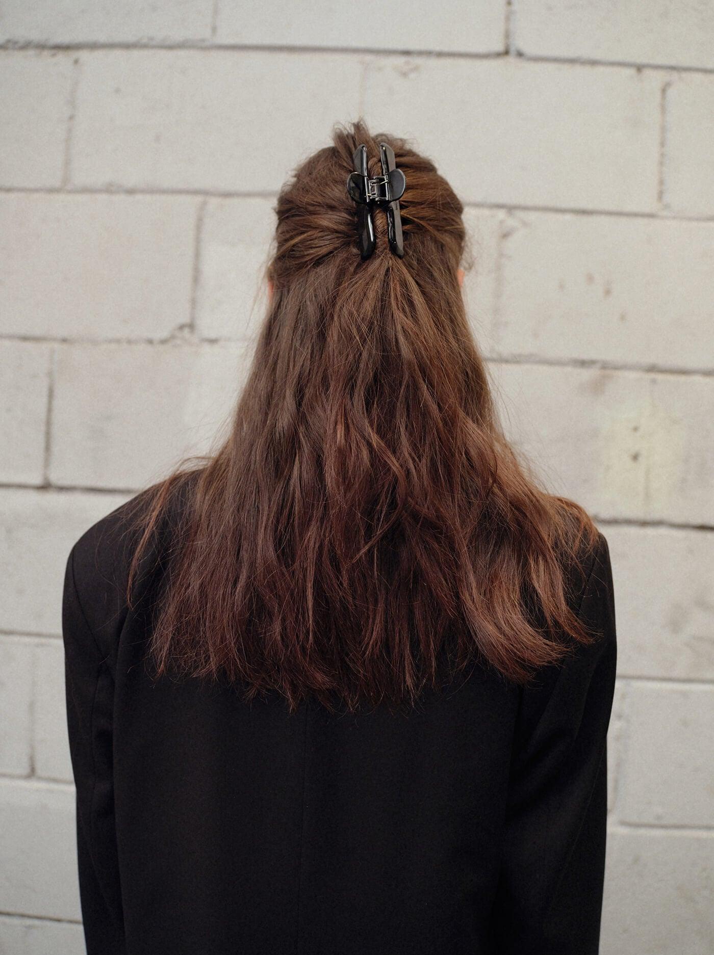 No. 4 Claw Clip Red Rosso bio-acetate go-to essentials undo hair claw big sale designer tortoise shell hair claw clip durable pink butterfly flat online wholesale hair pin hair accessories french barrettes for thick hair styles women. 