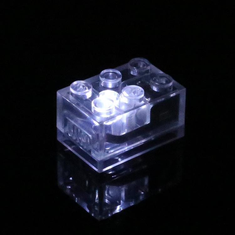 Accesorios de luz LED para ladrillos 2x3, compatibles con bloques de construcción de partículas pequeñas, luz LED multicolor intermitente.