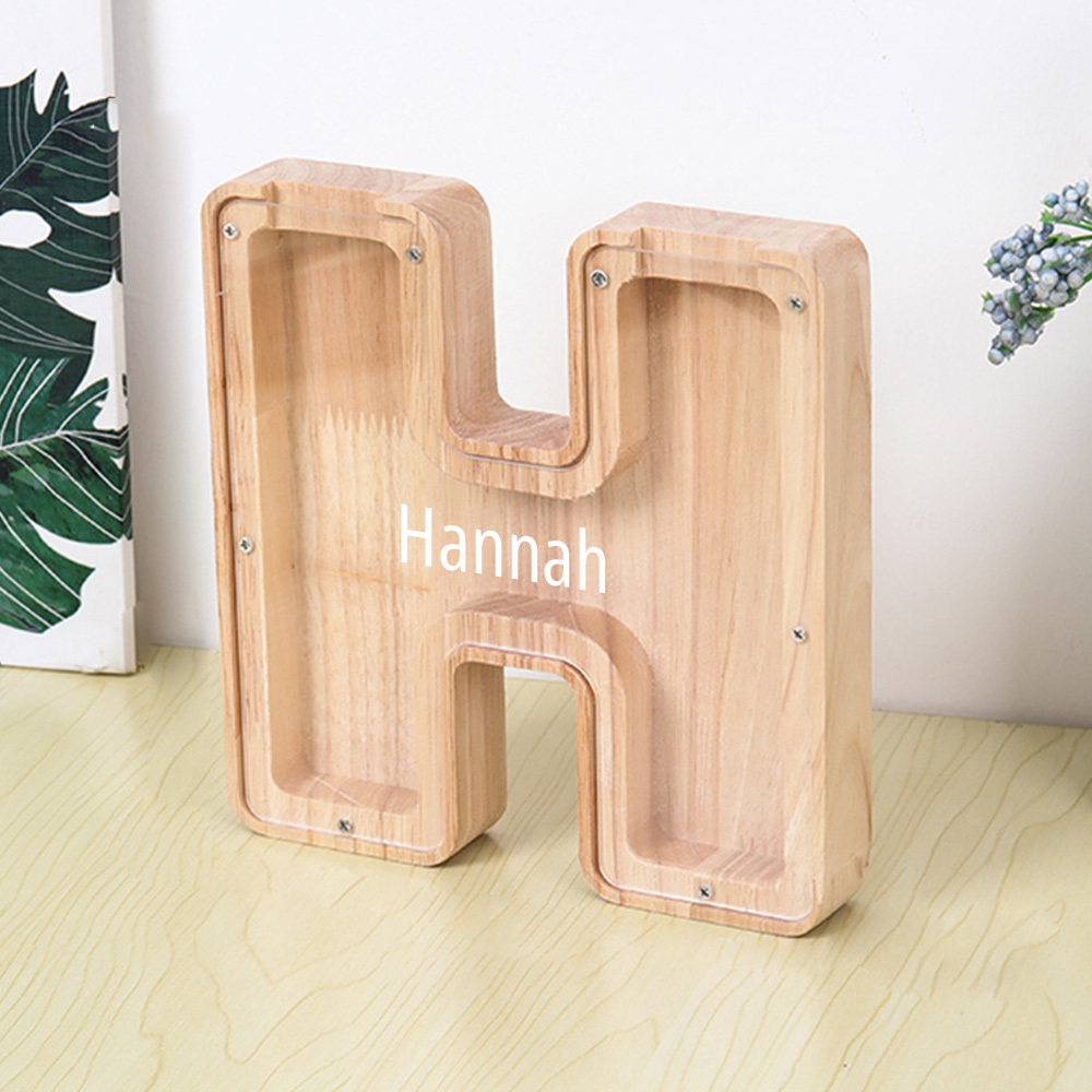 Hucha personalizada con letras y almacenamiento para manualidades: diseño dual de madera y acrílico