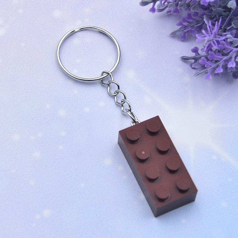Llavero personalizado de bloques de construcción de 2x4 en colores caramelo, colgante de llavero de ladrillo personalizado, adorno colgante con logotipo e imagen personalizada de doble cara