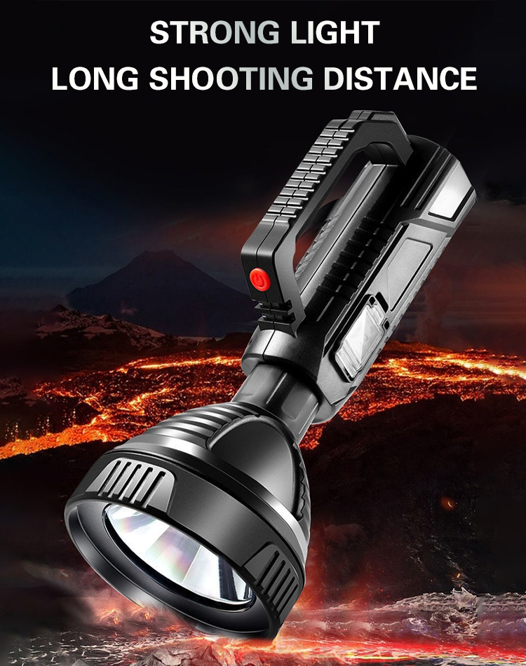 Laser long-range searchlight with adjustable focus