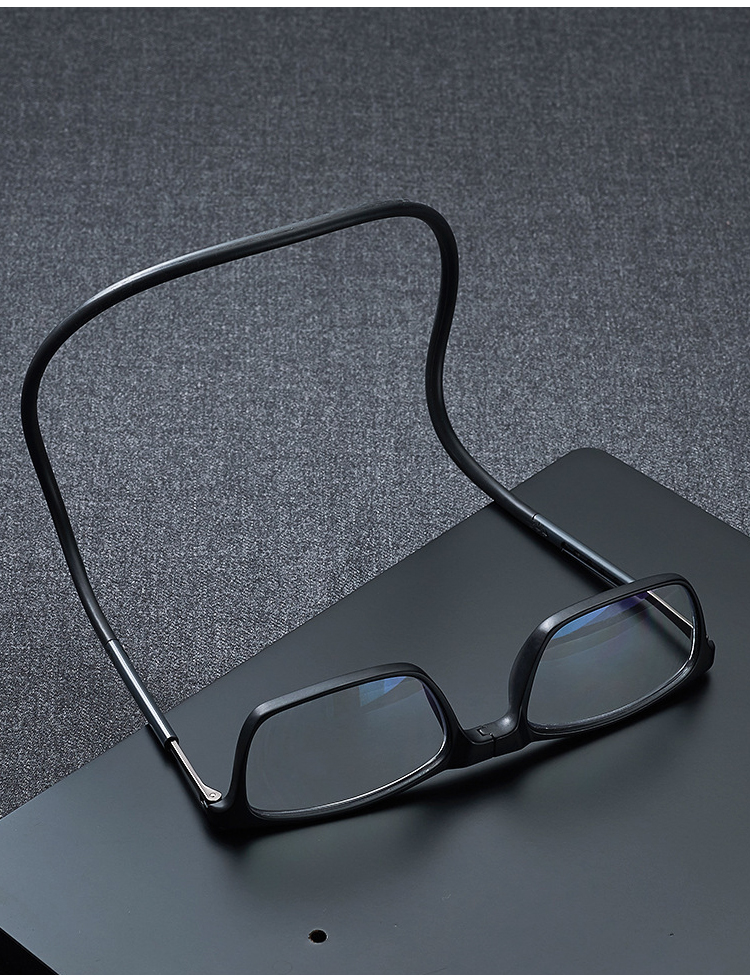 Comfortable neck-hanging design for readers