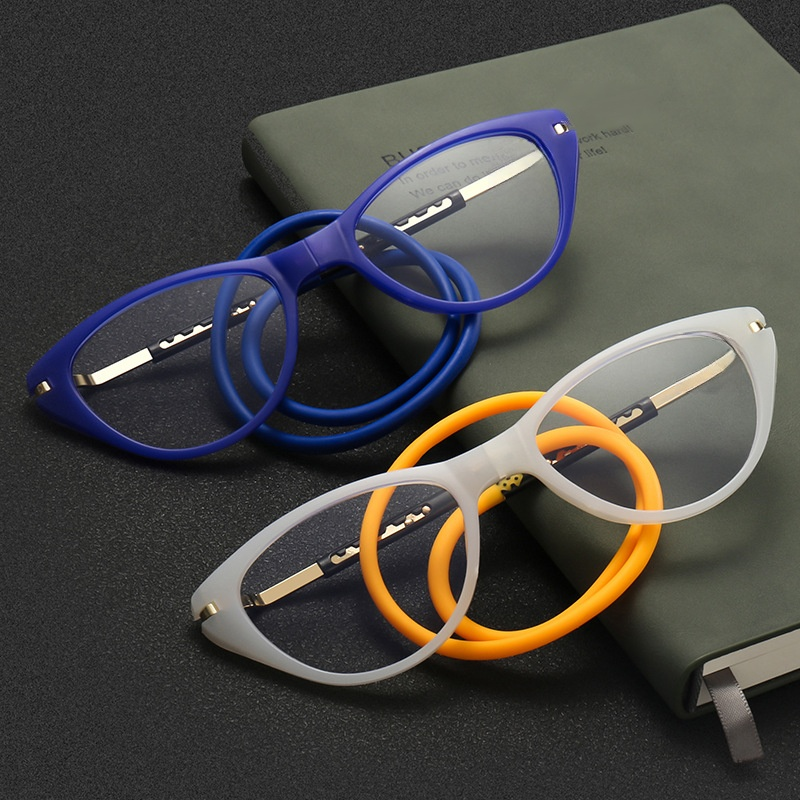 Convenient reading glasses with foldable design