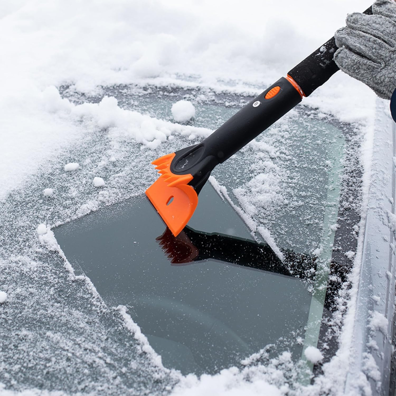 Retractable Snow Brush and Ice Scraper, 2-in-1 Detachable Winter Car Cleaning Tool