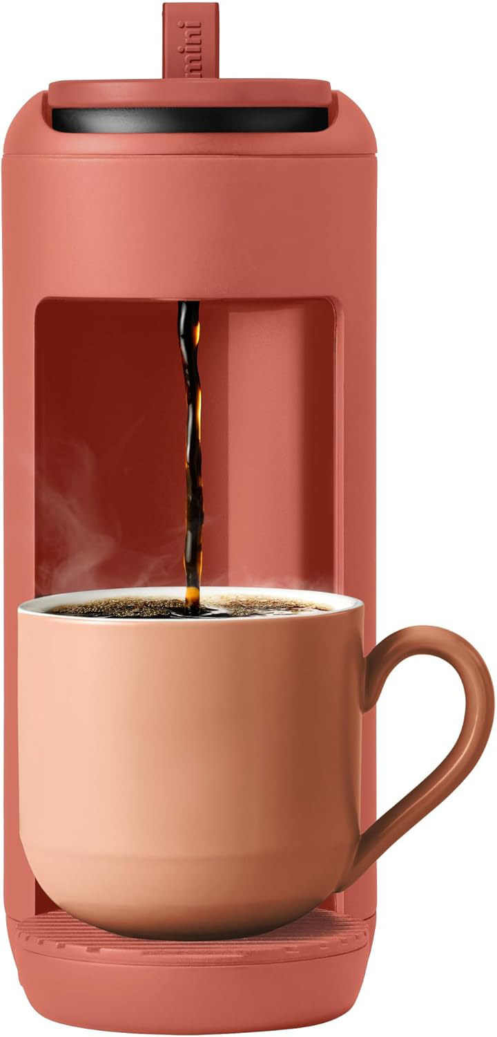 Single-Serve Portable Coffee Maker, Compact Drip Coffee Machine for Home, Office, and Travel, Pink