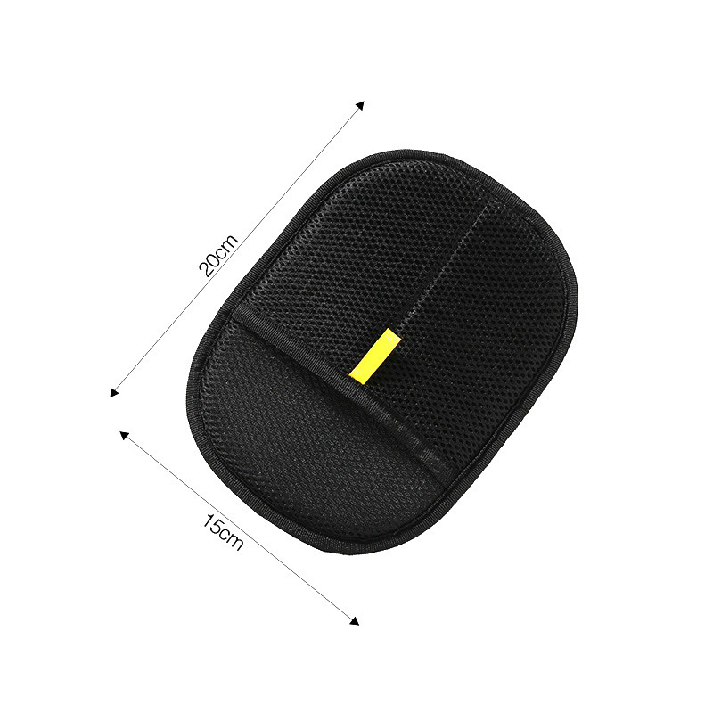 Multi-functional pet cleaning glove