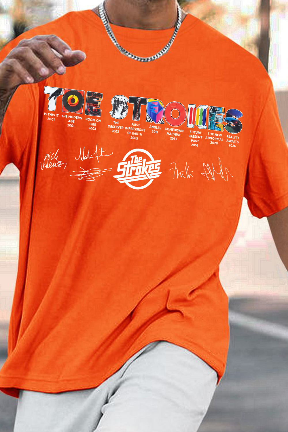 🎶 The Strokes Tee