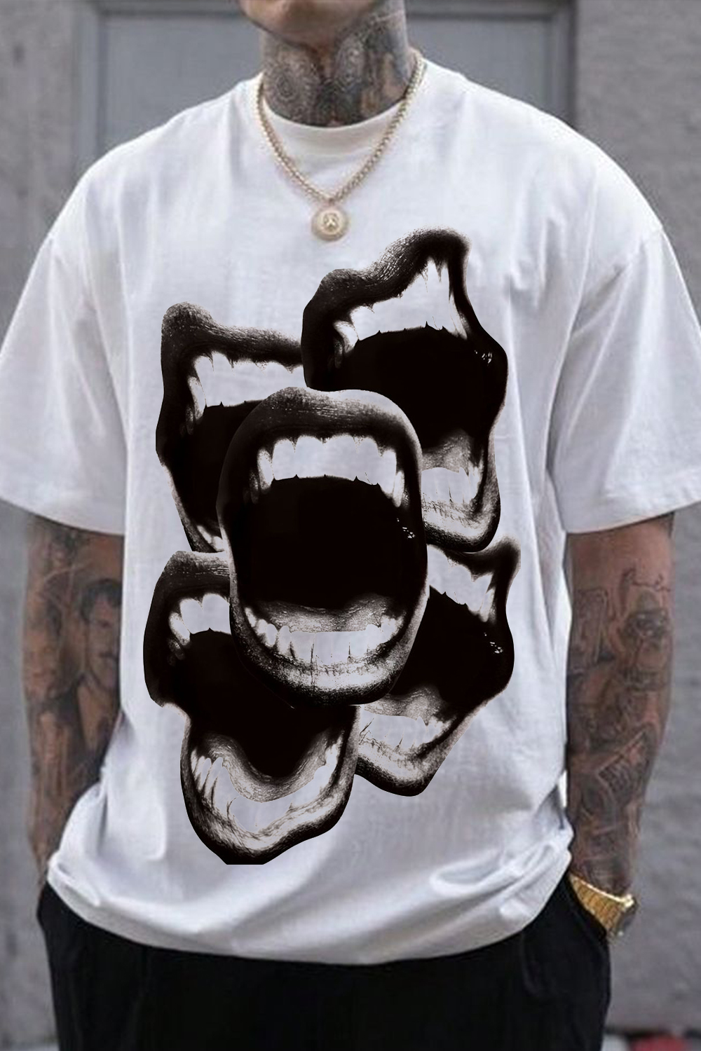 Personalized dark casual round neck T-shirt