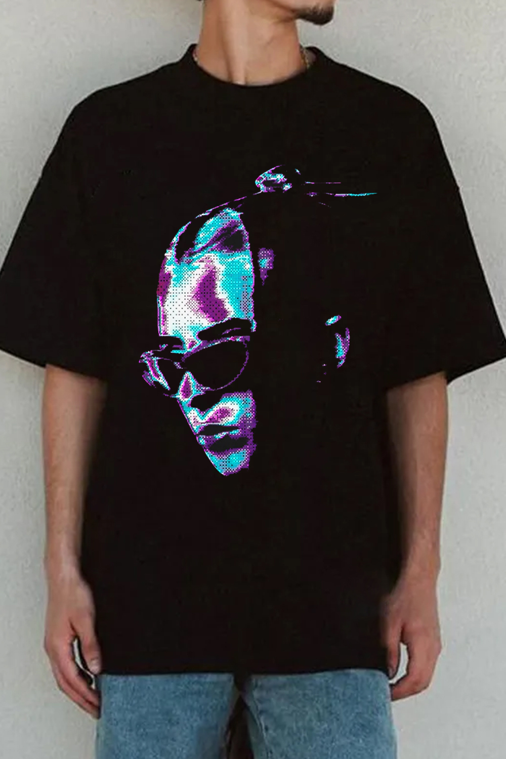Young Miko Face Att T-Shirt