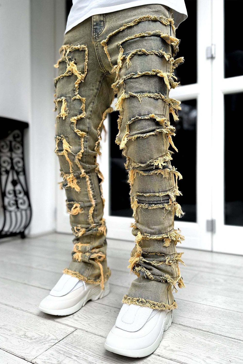 Stretch patch denim straight pants