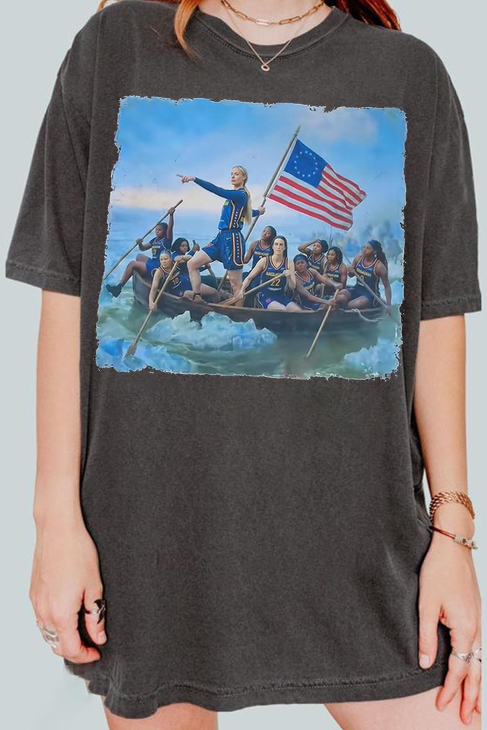 Sophie Fans Tee
